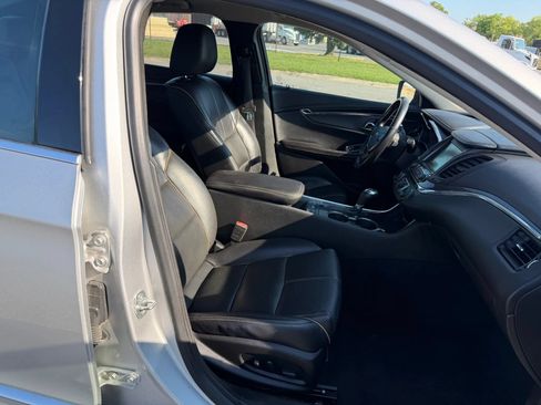 Used 2020 Chevrolet Impala Premier FWD image 12