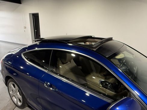 Used 2017 Mercedes-Benz C 300 Coupe image 10