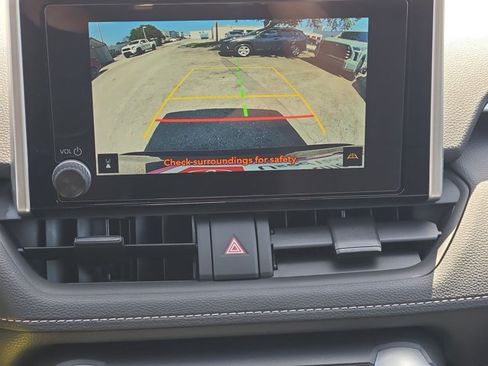 Used 2025 Toyota RAV4 LE FWD image 13