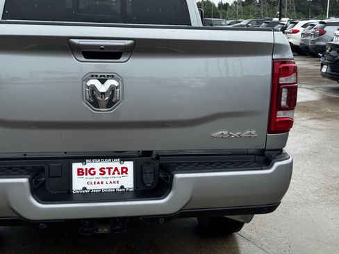 Used 2024 RAM 2500 Laramie w/ Safety Group AWD/4WD image 11