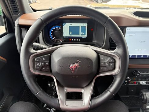 Used 2024 Ford Bronco Outer Banks image 20