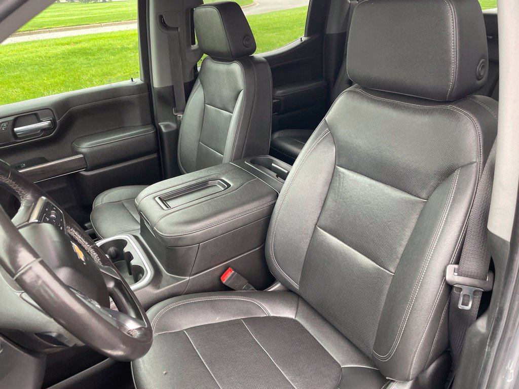 Used 2021 Chevrolet Silverado 1500 LTZ AWD/4WD image 11