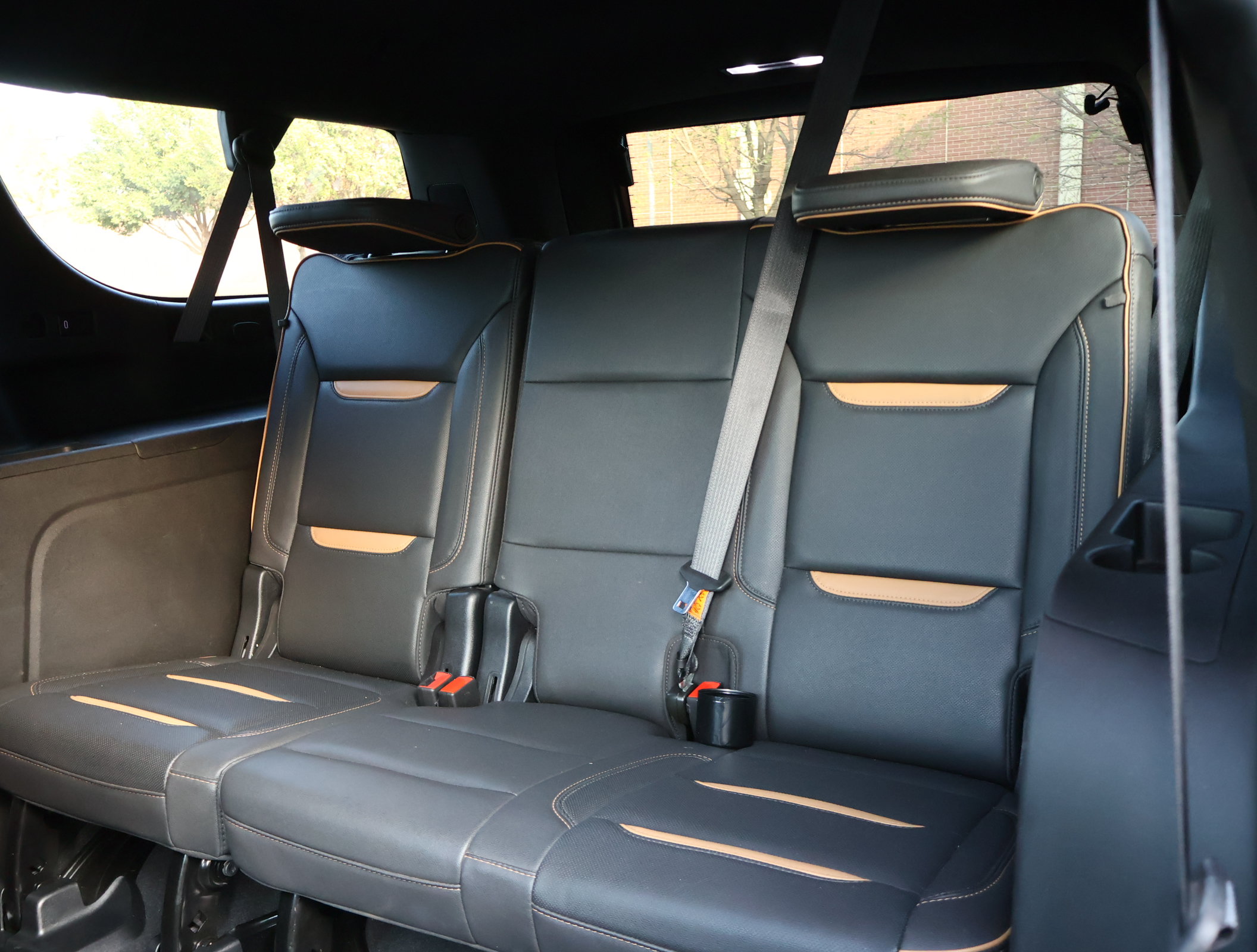 Used 2023 GMC Yukon XL AT4 w/ LPO, Floor Liner Package AWD/4WD image 28