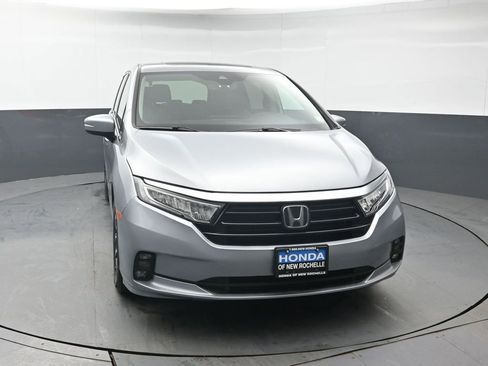 Used 2023 Honda Odyssey EX-L image 9