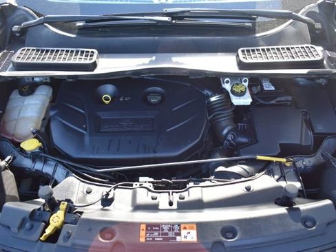 Used 2015 Ford Escape SE AWD/4WD image 44