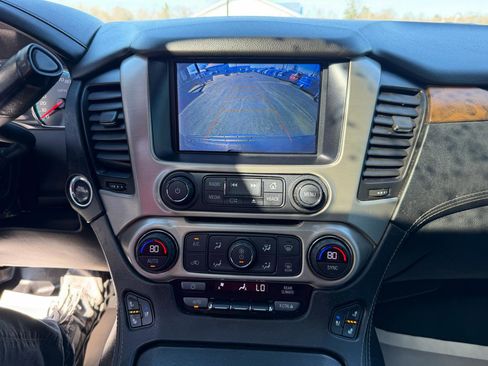 Used 2018 GMC Yukon XL Denali w/ Open Road Package image 36