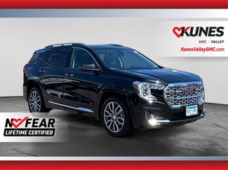 Used 2022 GMC Terrain Denali AWD/4WD video 1