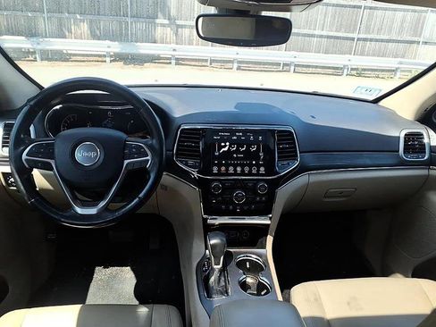 Used 2021 Jeep Grand Cherokee Limited AWD/4WD image 14