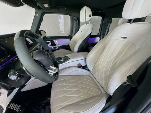Certified 2025 Mercedes-Benz G 63 AMG 4MATIC image 21