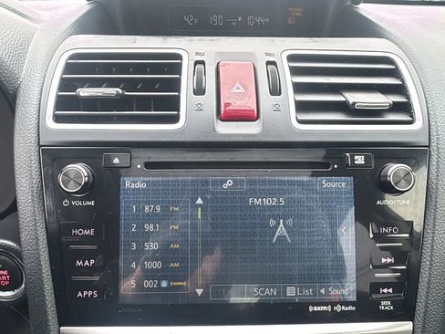 Used 2016 Subaru Crosstrek 2.0i Limited image 12