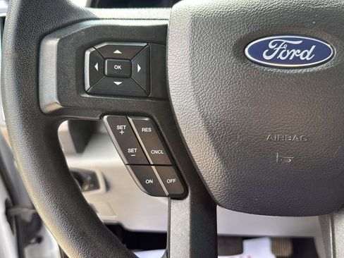 Used 2020 Ford F350 XLT w/ XLT Premium Package image 13