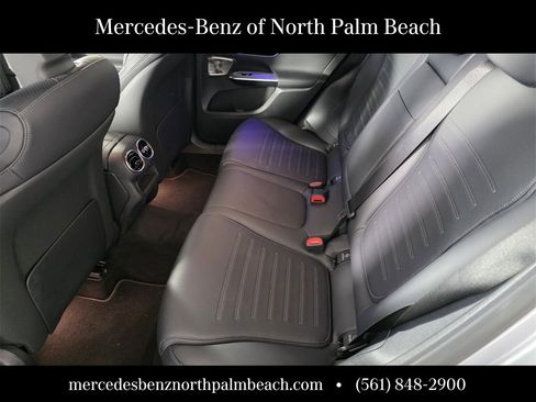 Used 2024 Mercedes-Benz GLC 300 4MATIC image 13
