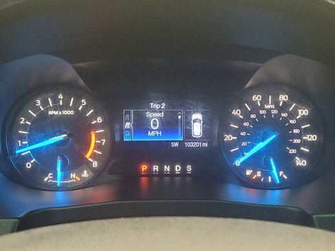 Used 2016 Ford Explorer XLT AWD/4WD image 23