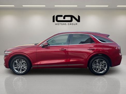 Used 2025 Genesis GV70 2.5T image 3