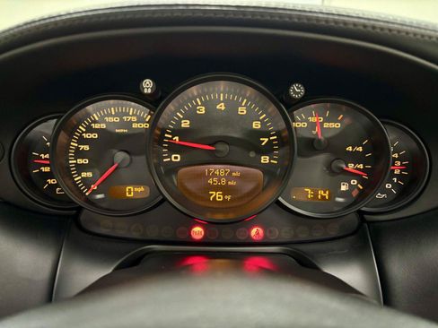Used 2004 Porsche 911 Carrera RWD image 23