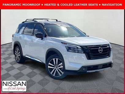 Certified 2025 Nissan Pathfinder Platinum w/ Black Appearance Package