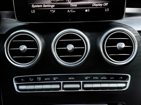 Used 2018 Mercedes-Benz GLC 300 image 58