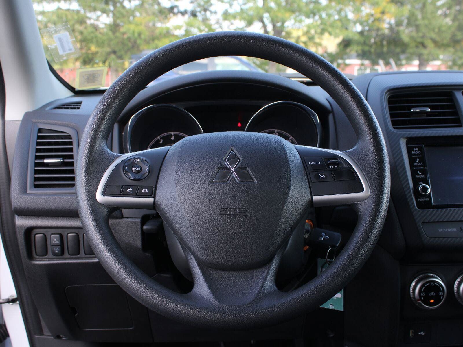 Used 2025 Mitsubishi Outlander Sport ES AWD/4WD image 11