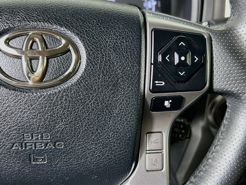 Used 2021 Toyota 4Runner SR5 Premium w/ Moonroof Package AWD/4WD image 19