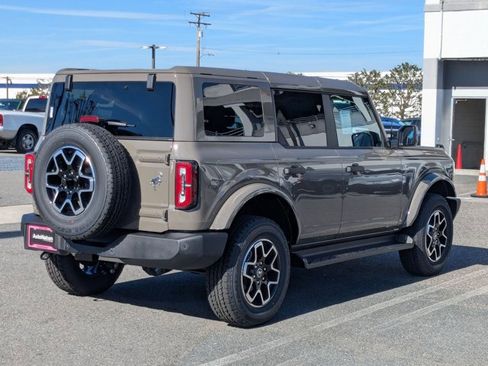 New 2026 Ford Bronco Outer Banks image 2