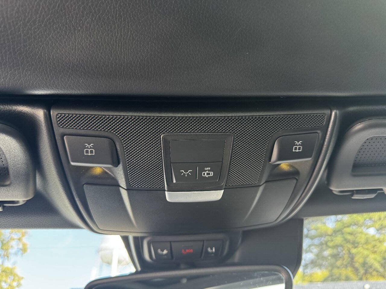 Used 2016 Mercedes-Benz SLK 350 image 19