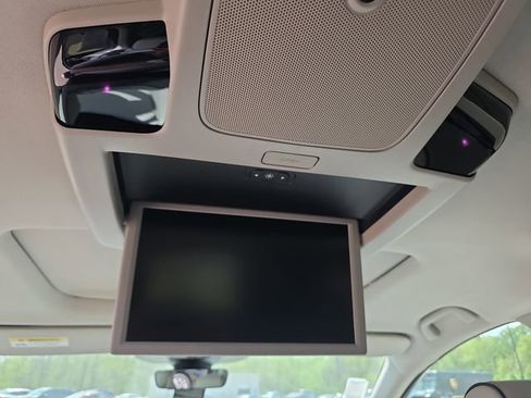 New 2026 Honda Odyssey Touring image 7