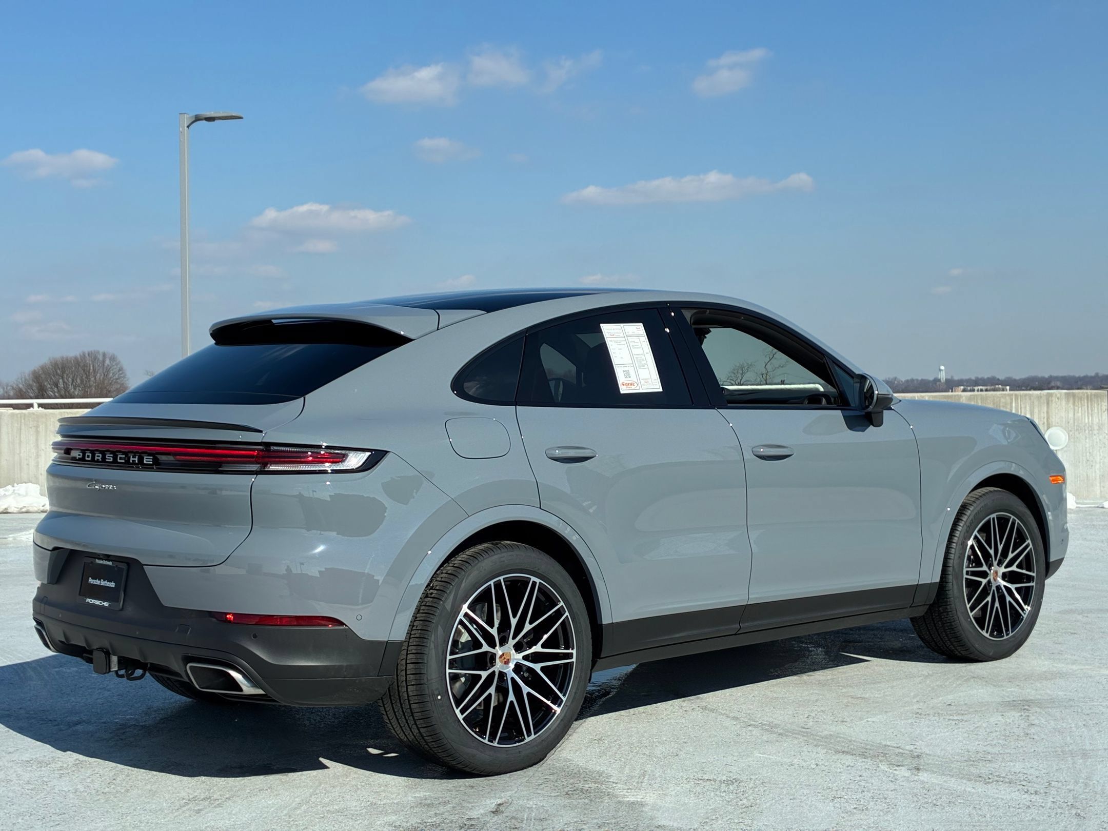 Used 2026 Porsche Cayenne Coupe AWD/4WD image 9