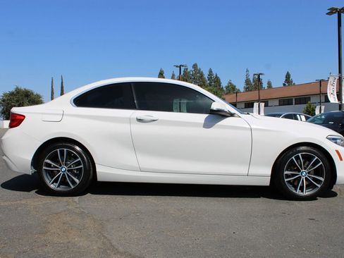 Used 2019 BMW 230i Coupe w/ Convenience Package RWD image 39
