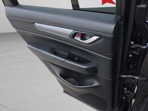 Used 2021 MAZDA CX-5 Touring image 17