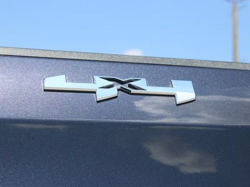Used 2024 GMC Sierra 1500 Elevation AWD/4WD image 18