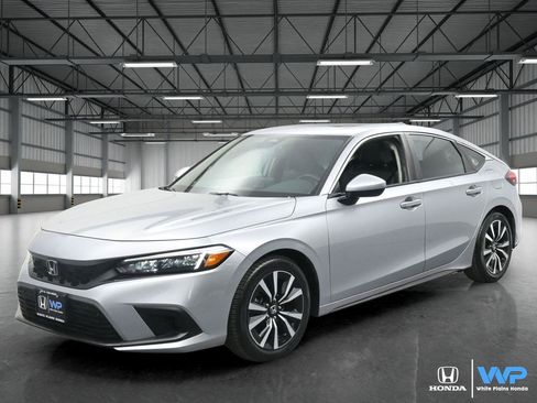 Certified 2024 Honda Civic EX-L image 1