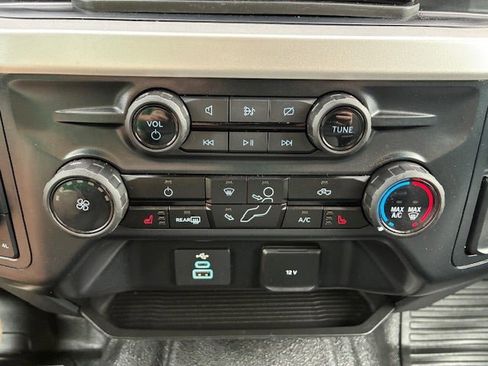 Used 2024 Ford F550 4x4 Crew Cab Super Duty w/ XLT Value Package image 22