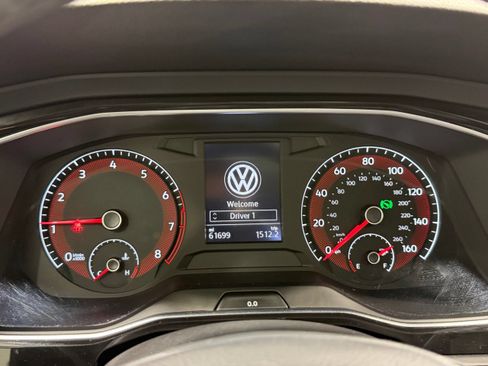 Used 2019 Volkswagen Jetta SE FWD image 41