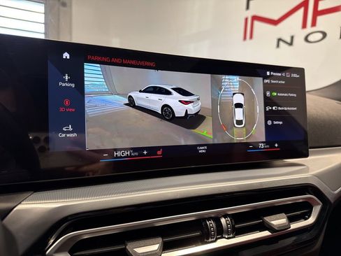 Used 2023 BMW i4 eDrive35 w/ Premium Package image 27