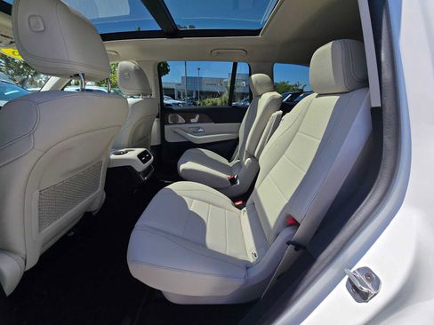 Used 2026 Mercedes-Benz GLS 450 4MATIC image 19