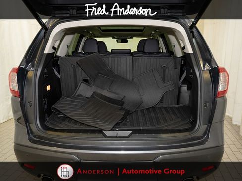 Used 2024 Subaru Ascent Limited w/ Technology Package AWD/4WD image 5