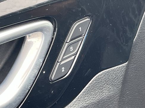 Used 2025 Jeep Compass Limited w/ Elite Group image 20