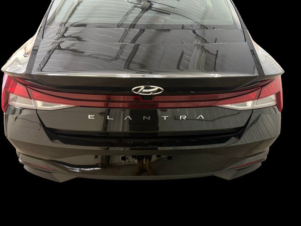 Certified 2023 Hyundai Elantra SEL w/ Convenience Package FWD image 20