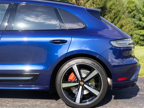 Used 2024 Porsche Macan GTS AWD/4WD image 62