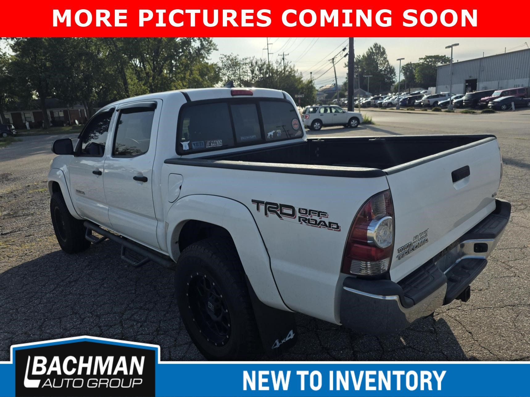 Used 2014 Toyota Tacoma 4x4 Double Cab w/ TRD Off-Road Package image 5