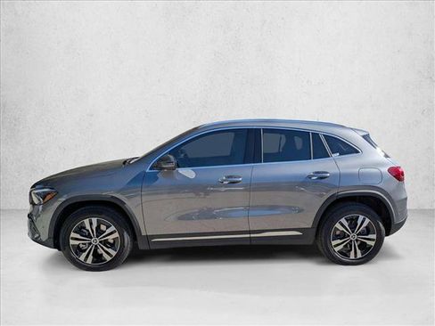 Certified 2026 Mercedes-Benz GLA 250 4MATIC image 5