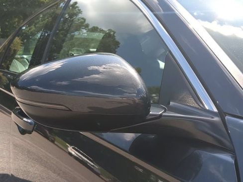Certified 2023 Honda Accord Touring image 11