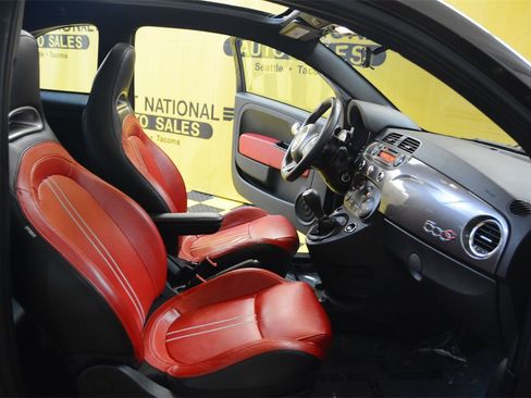Used 2015 FIAT 500 Abarth w/ Comfort/Convenience Group image 29