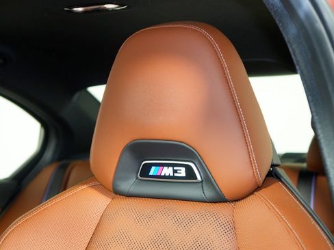 Used 2025 BMW M3 w/ Executive Package RWD image 26