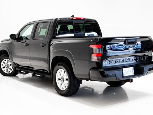 Used 2022 Nissan Frontier SV AWD/4WD image 31