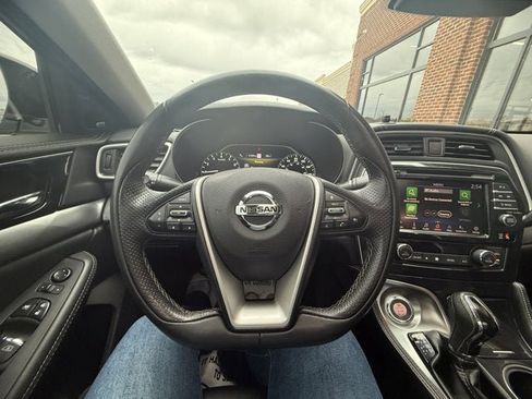 Used 2020 Nissan Maxima 3.5 SL w/ Floor Mat Group image 23