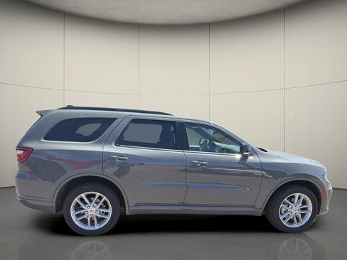 Used 2025 Dodge Durango GT AWD/4WD image 8