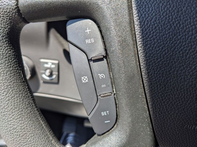Used 2025 Chevrolet Express 3500 LT w/ LT Preferred Equipment Group RWD image 18