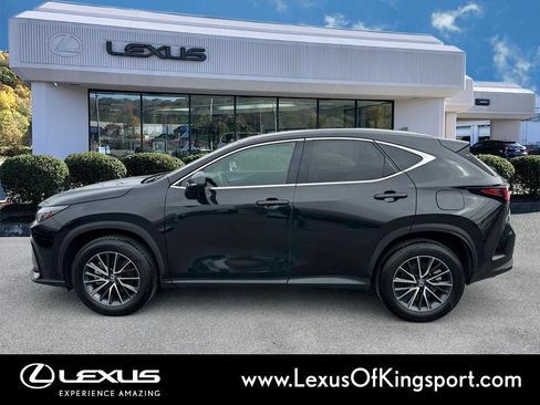 Used 2025 Lexus NX 250 FWD w/ Towing Package (2000 Lbs) image 2