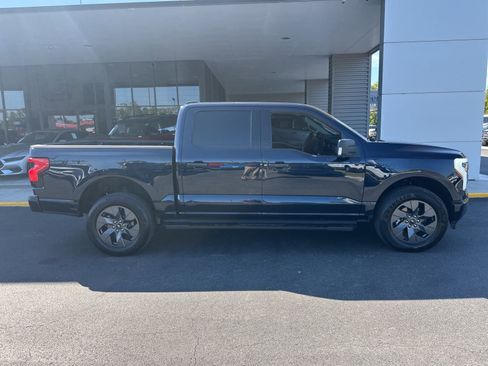 Certified 2025 Ford F150 Lightning Flash AWD/4WD image 3